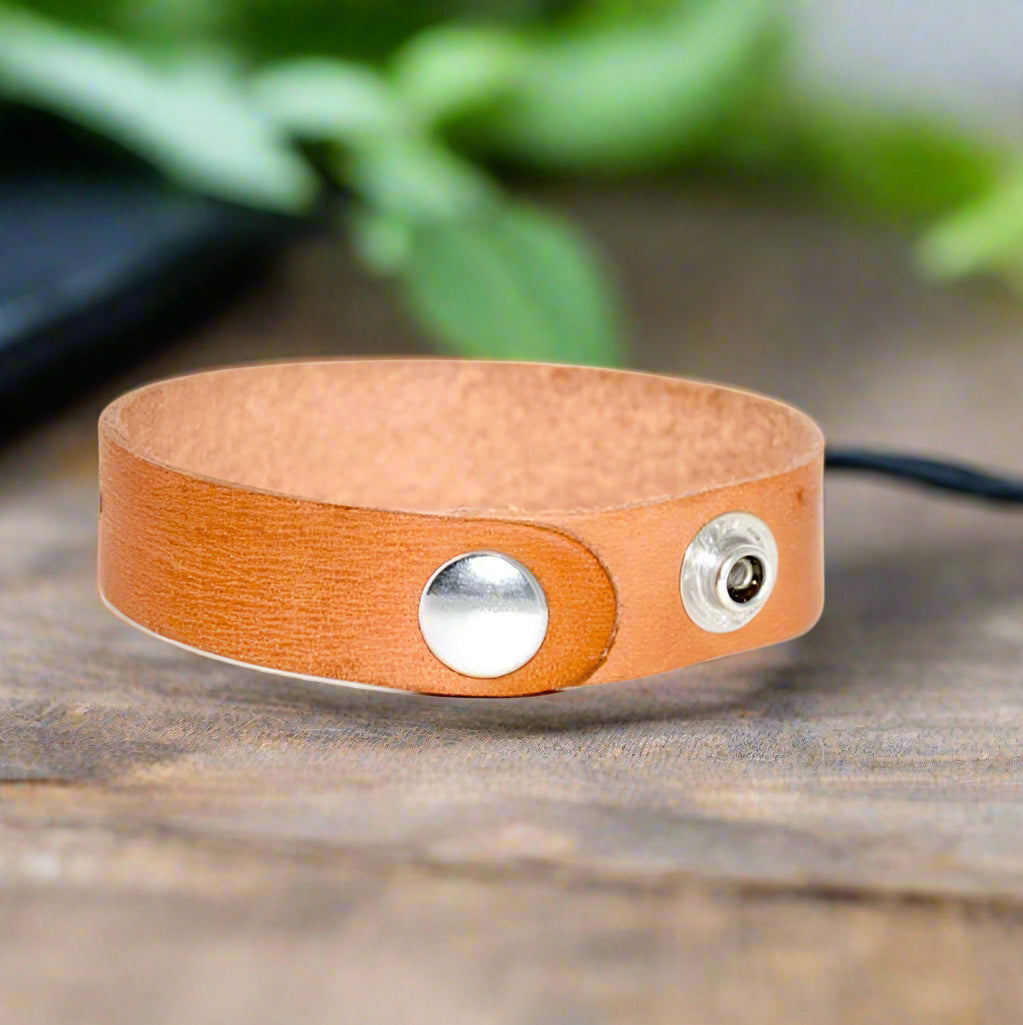 Leather Memorial Bracelet / Honor the Fallen / POW / Military Bracelet / KIA Bracelet